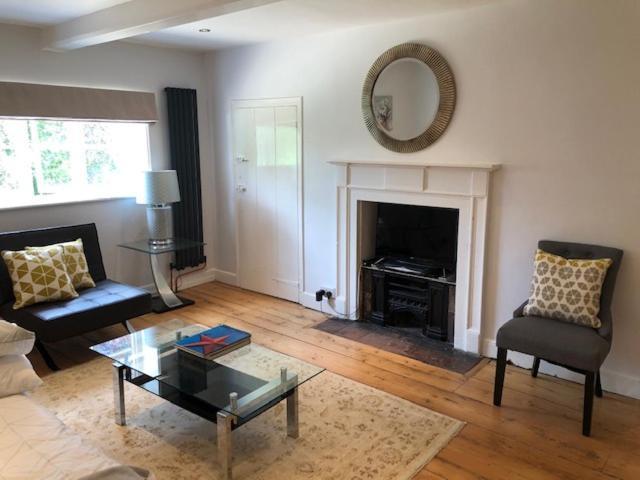 Old Rectory - Scoulton Apartment Great Ellingham Екстериор снимка